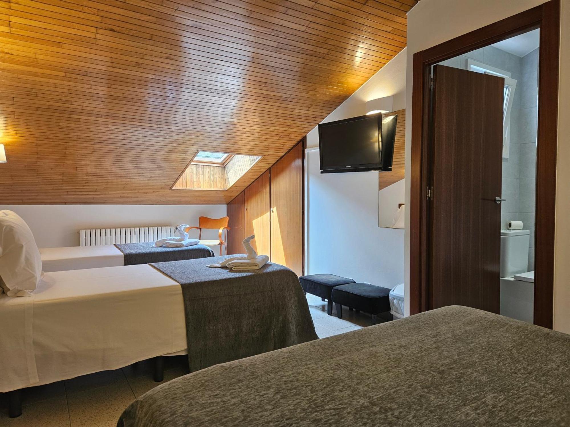 Hotel Les 7 Claus 안도라라베야 외부 사진